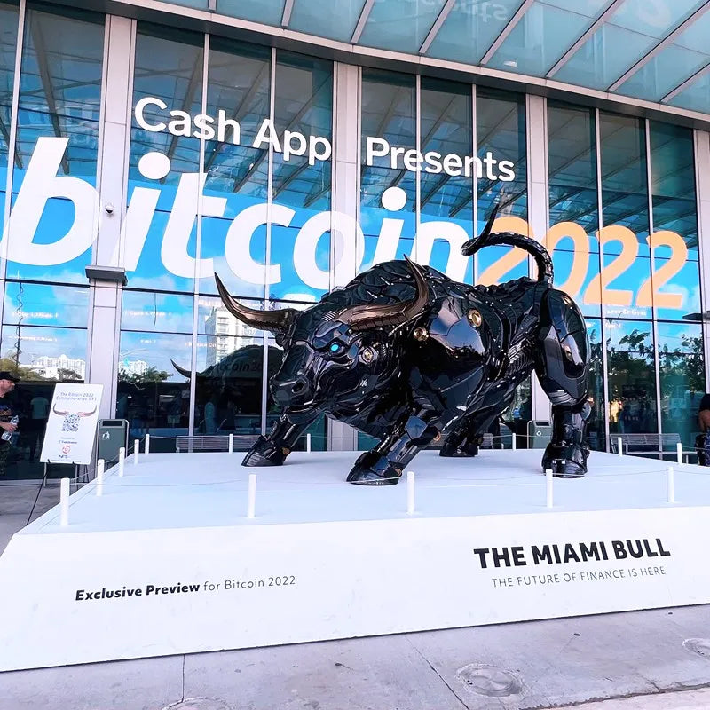 Estátua Touro de Miami Bitcoin