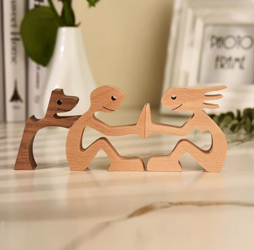 Escultura Amor de Pet em madeira